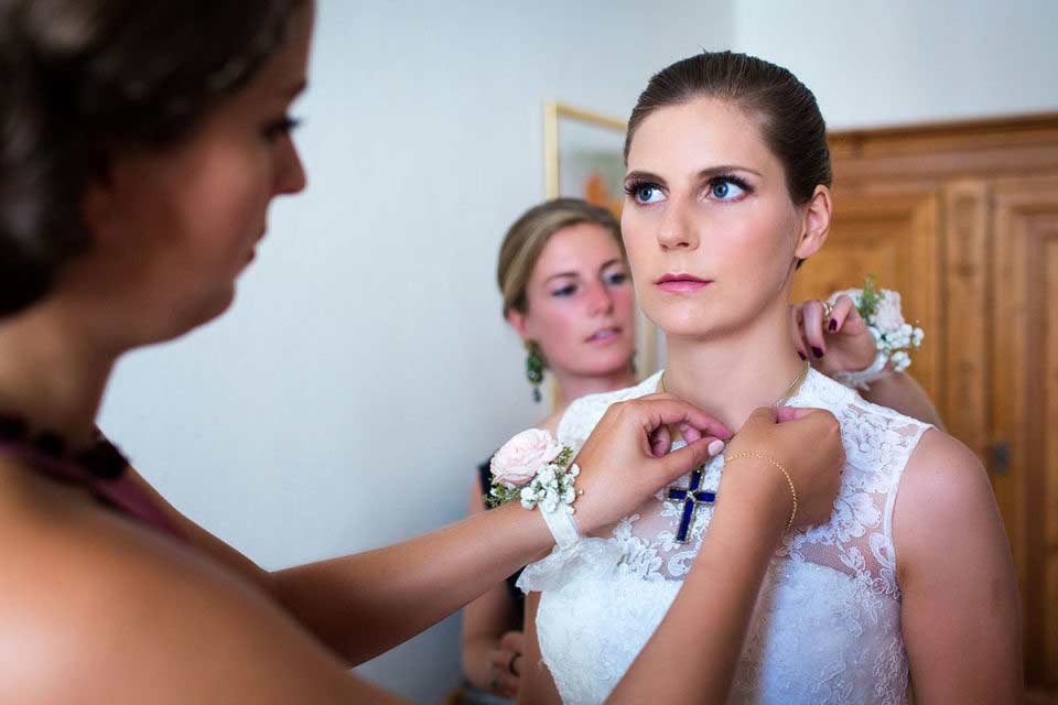 Hochzeitsfotos Brautstyling-Brautmakeup